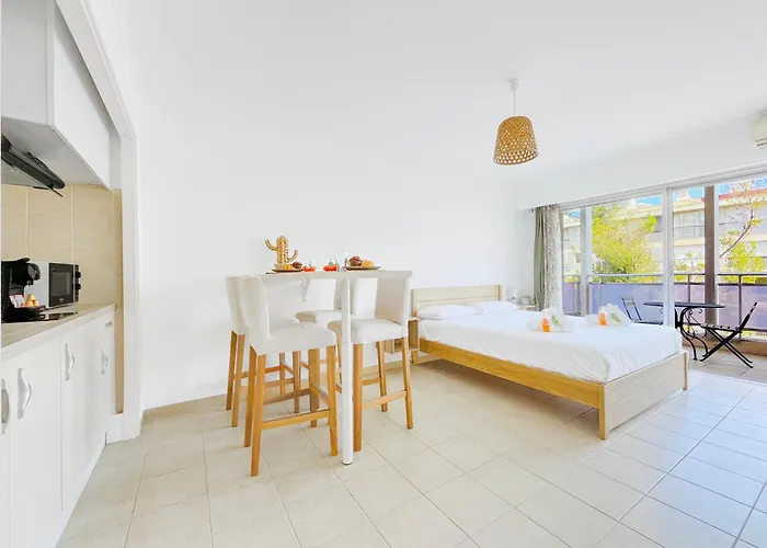 Le Eden - Cozy Apartmán *